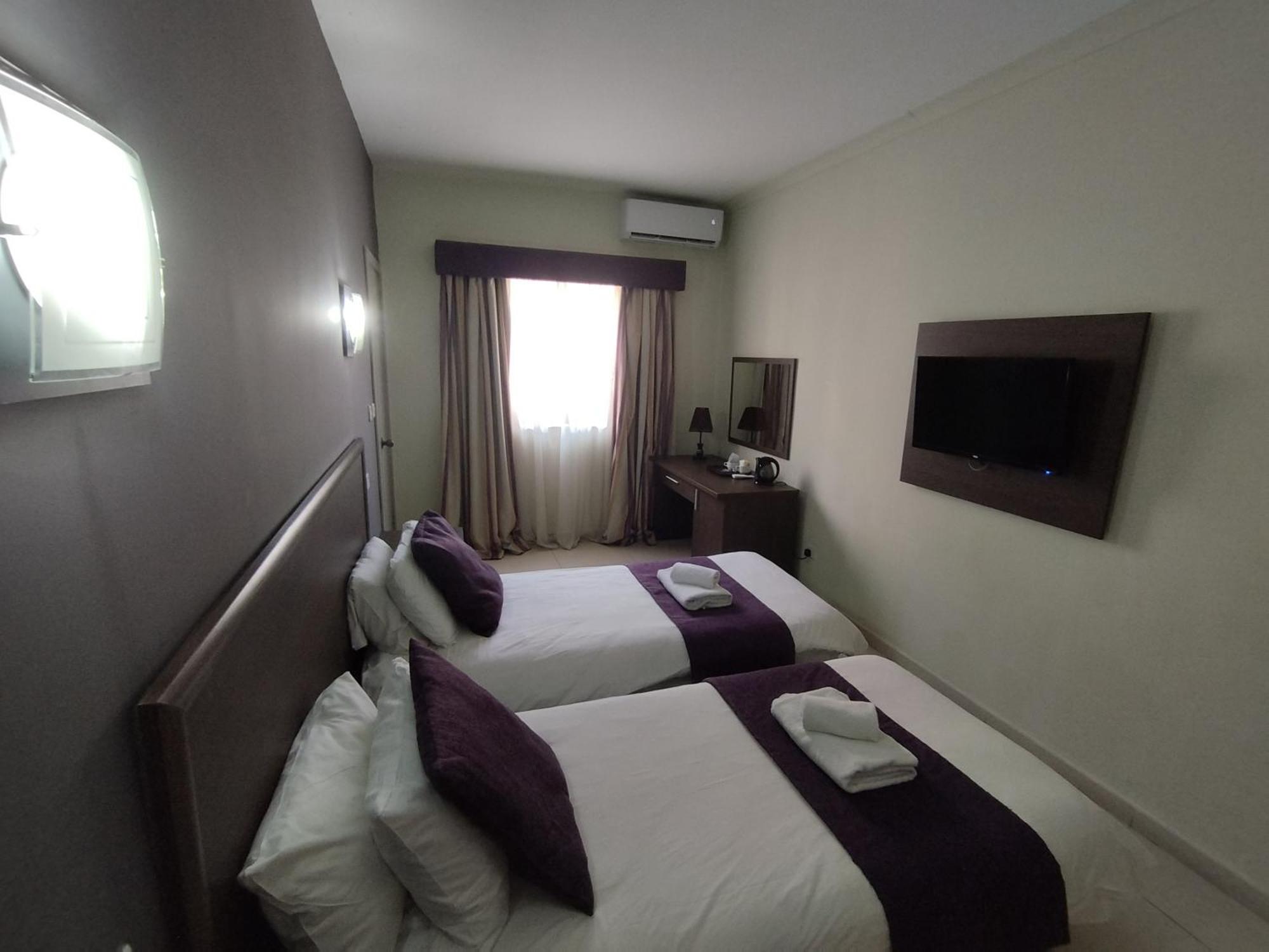 Single Room,1652413767:JPEG
